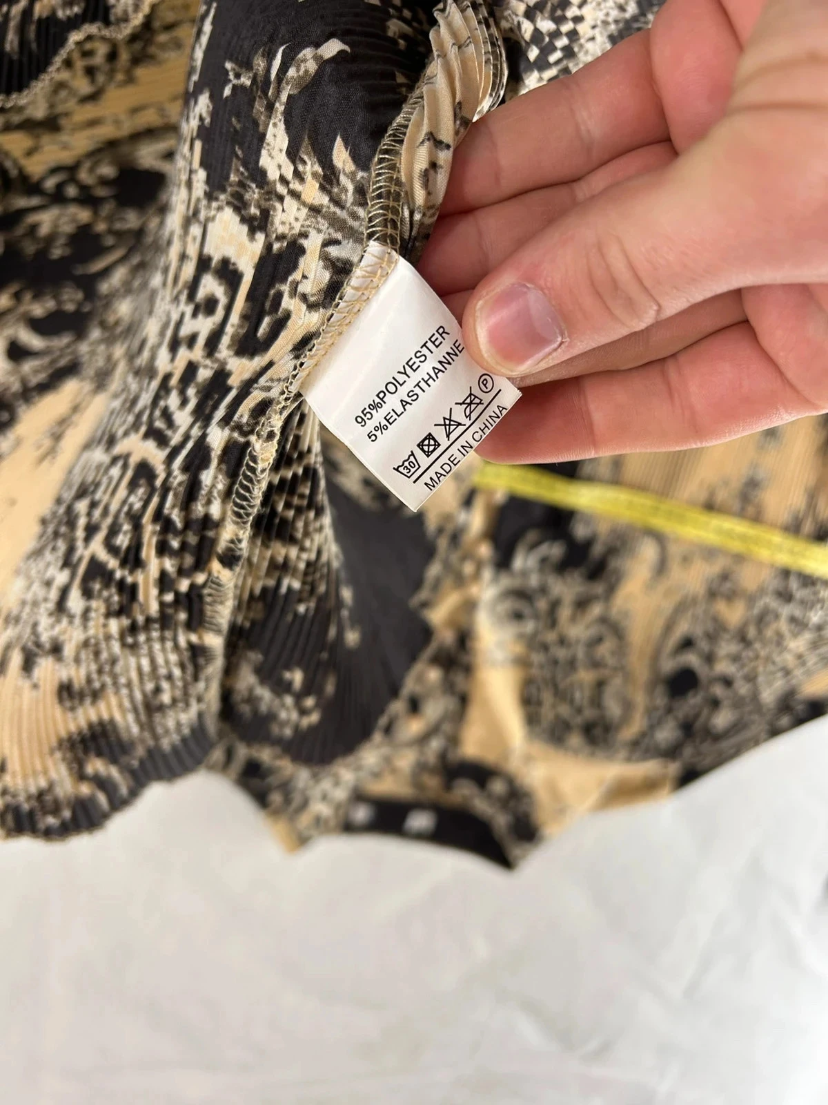 Beige and black vintage patterned maxi dress – photo 13